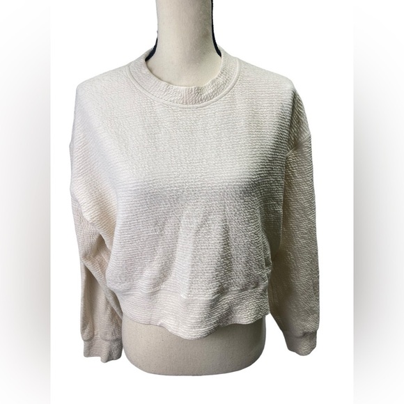 Lululemon Textured Cropped Crewneck Sweatshirt Size 6/8 Cream / Off-White - Picture 1 of 8